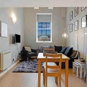  Apartment Duplex 3 Bedroom Mezzanine - Heart Of