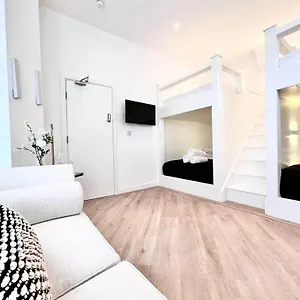 apt-the-iv.tophotelsbath.com/